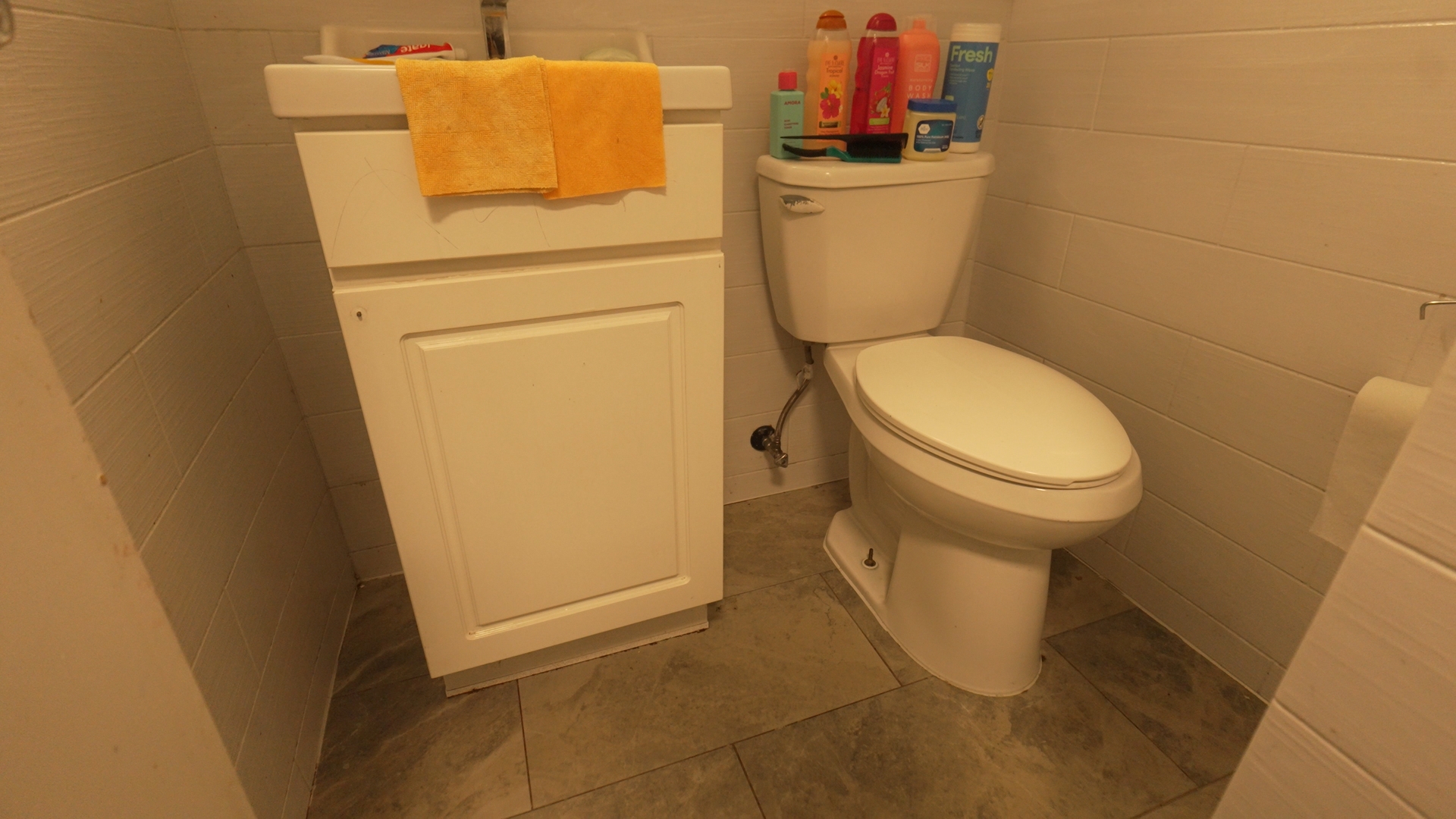 The same Brooklyn bathroom after Grace and Glam cleans it